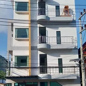 Hotel Ava 2 Budget
