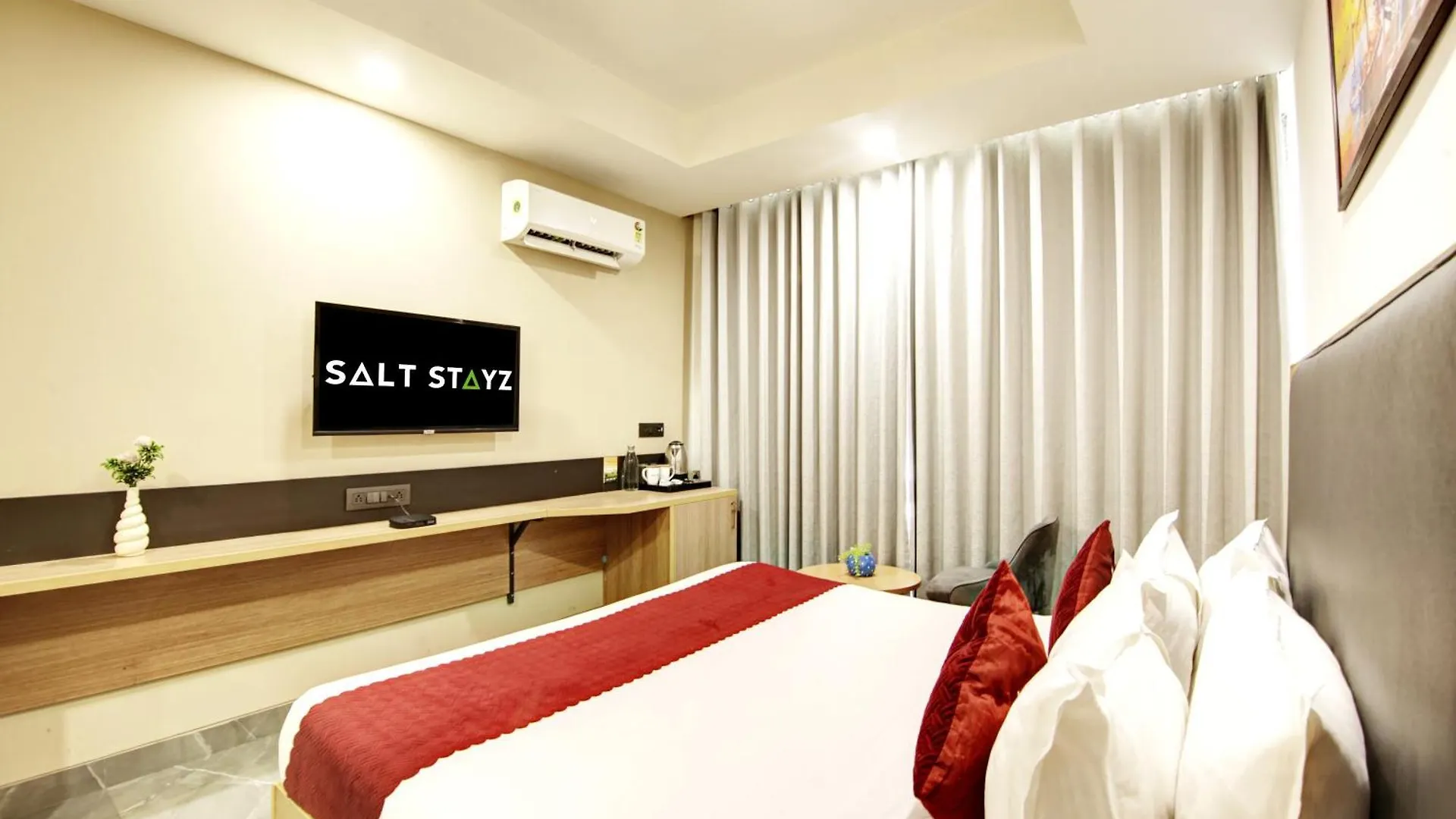 Saltstayz Premier - Cyber Hub Gurgaon 4*,  India